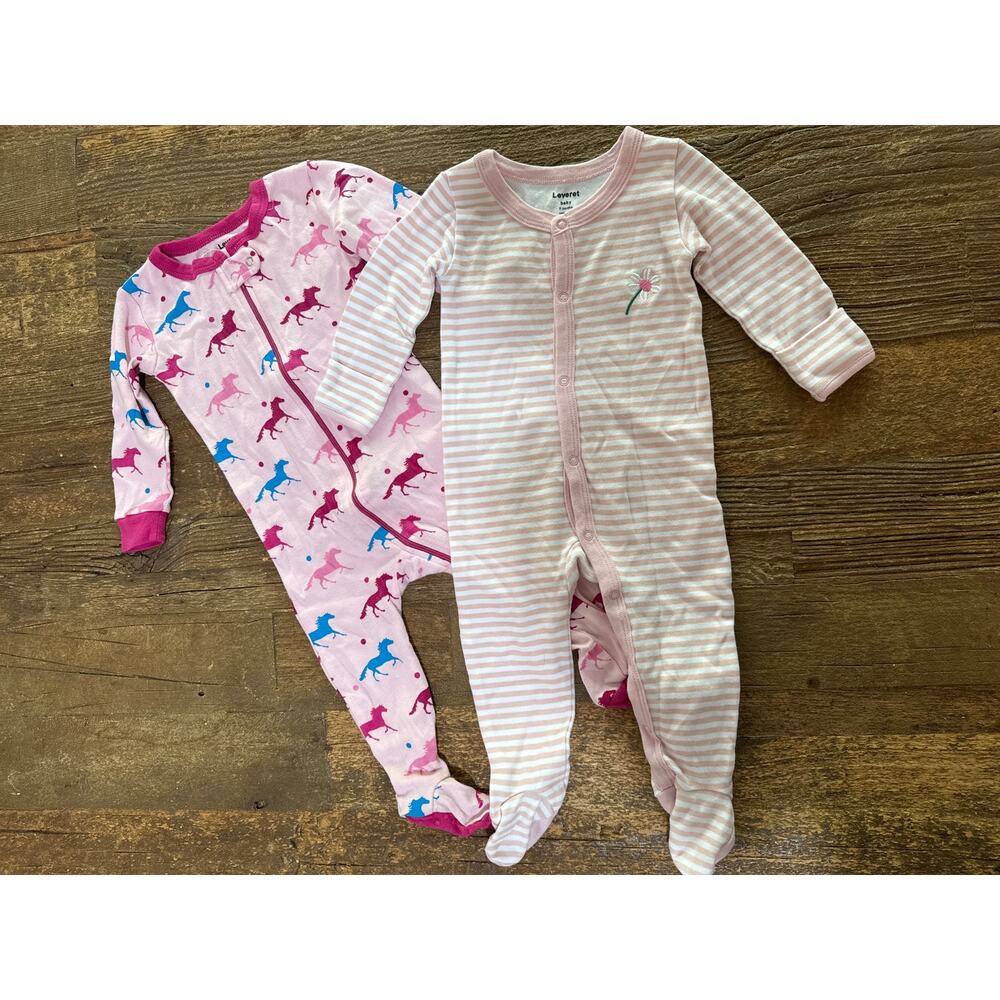 Leveret Footed Pajamas (set of 2)